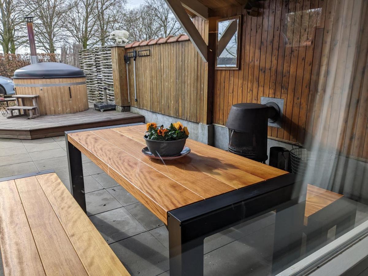 Chalet "Het Biggetje" Hottub - Sauna Volkel Esterno foto